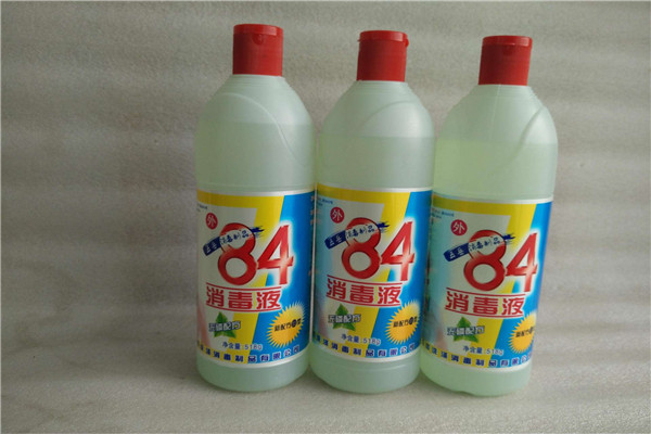 鞋子被84泡黄了妙招 使用84消毒液的注意事项763 / 作者:UFO爱好者 / 帖子ID:88533