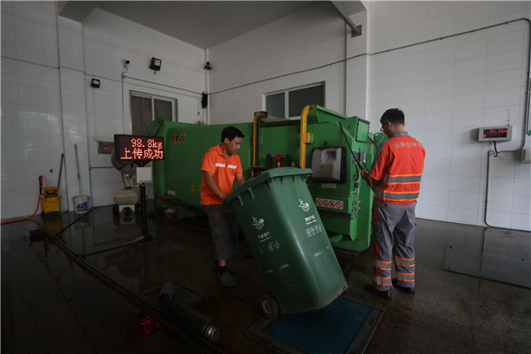 坚果果壳属于什么垃圾 坚果壳应该投放哪个垃圾桶971 / 作者:UFO爱好者 / 帖子ID:88307