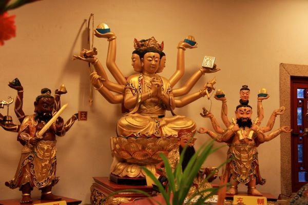 金灵圣母的真身是什么 通天教主麾下四大弟子之一932 / 作者:UFO爱好者 / 帖子ID:88405