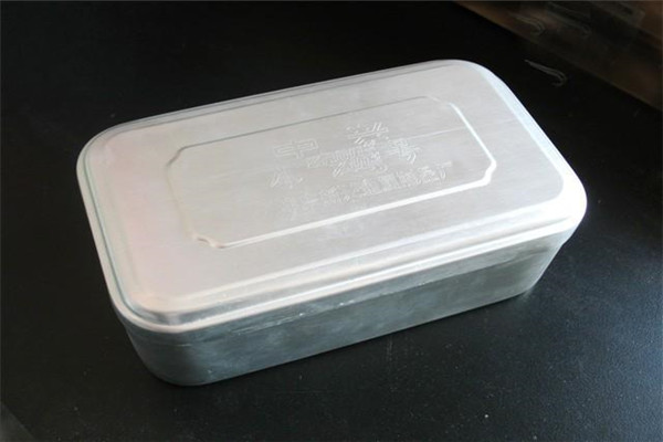 铝饭盒有毒吗 氧化铝有毒可能会影响人体神经系统986 / 作者:UFO爱好者 / 帖子ID:88408