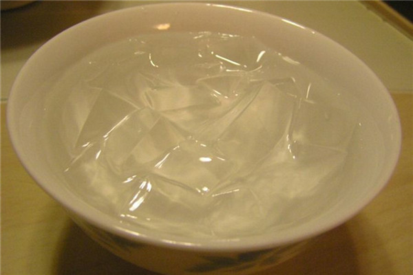 白凉粉是不是淀粉 白凉粉原料是淀粉但凉粉不等于淀粉577 / 作者:UFO爱好者 / 帖子ID:88254