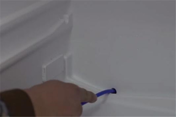 冰箱排水孔怎么清理 冰箱多久清洗一次比较好971 / 作者:UFO爱好者 / 帖子ID:88246