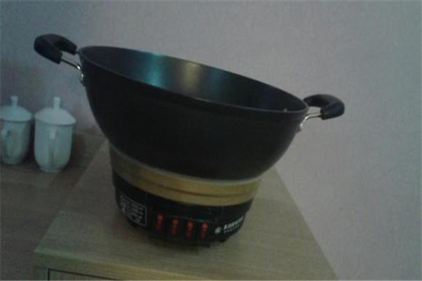 电炒锅自动断电怎么调 如何避免电炒锅自动断电892 / 作者:UFO爱好者 / 帖子ID:88248