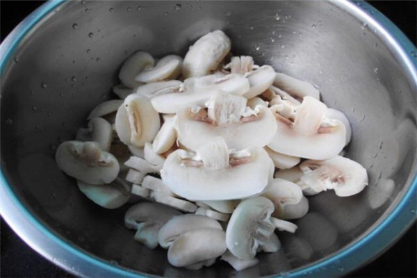 蘑菇和豆角能一起吃吗 蘑菇和豆角一起吃的好处907 / 作者:UFO爱好者 / 帖子ID:88081