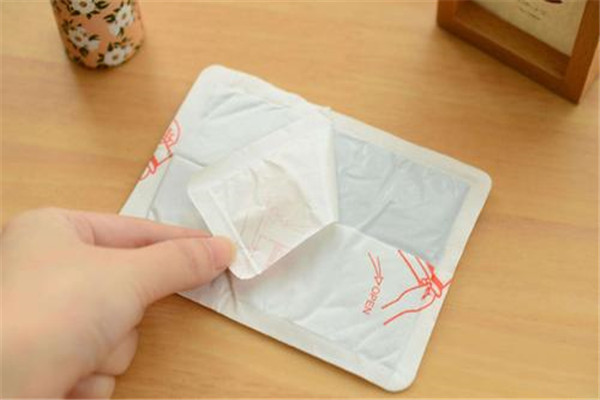 暖宝宝是什么做成的 暖宝宝可以使用多长时间834 / 作者:UFO爱好者 / 帖子ID:88071