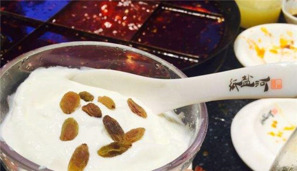 火锅能和酸奶一起吃吗 一起吃可以保护胃肠粘膜540 / 作者:UFO爱好者 / 帖子ID:87191