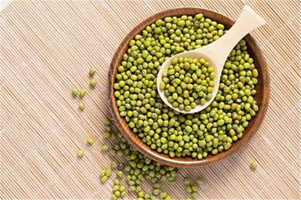 绿豆和土豆可以一起吃吗 同食可以提高个人体质768 / 作者:UFO爱好者 / 帖子ID:87174 绿豆和土豆可以一起吃吗 同食可以提高个人体质768 / 作者:UFO爱好者 / 帖子ID:87174