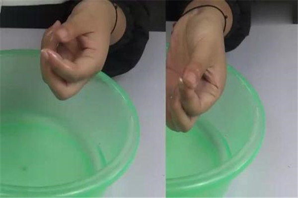粘布料用什么胶水 万能胶或者是水性不干胶粘布料42 / 作者:UFO爱好者 / 帖子ID:87492