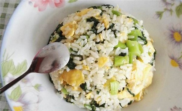 吃冷饭对身体有危害吗 吃冷饭有哪些具体影响311 / 作者:UFO爱好者 / 帖子ID:87421