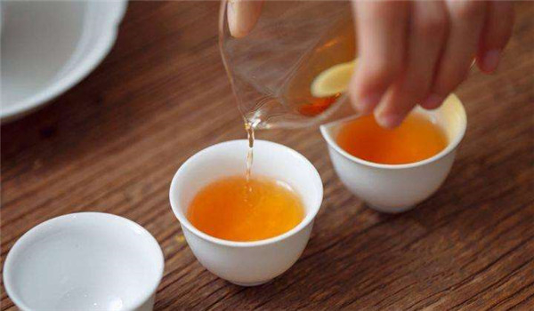 冬天喝红茶好还是绿茶好 绿茶好（绿茶解腻效果好）346 / 作者:UFO爱好者 / 帖子ID:87313