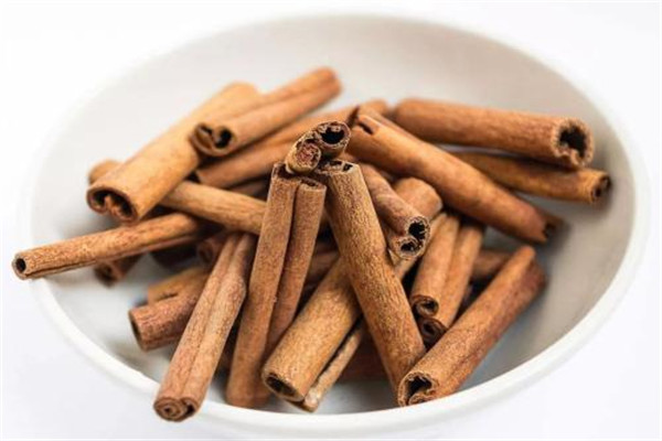 cinnamon是什么食物 cinnamon服用过多的危害有哪些732 / 作者:UFO爱好者 / 帖子ID:86486