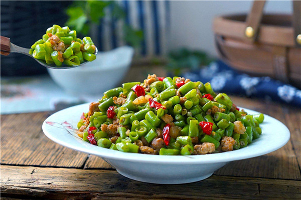 豇豆没熟有毒吗 豇豆没熟为什么有毒（生的伤身）293 / 作者:UFO爱好者 / 帖子ID:84533