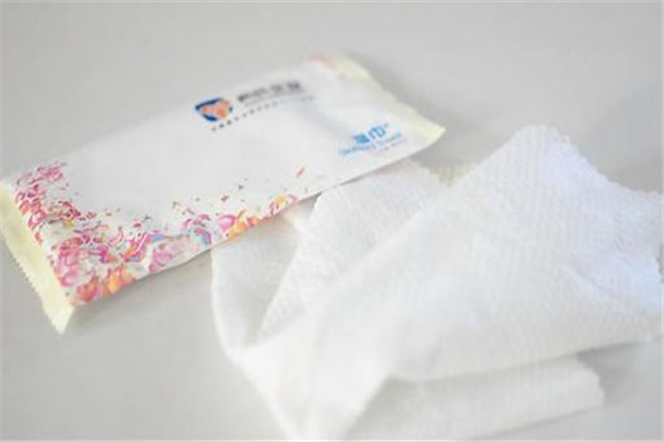 湿巾有很多泡沫怎么回事 湿巾怎么挑选比较好211 / 作者:UFO爱好者 / 帖子ID:84327