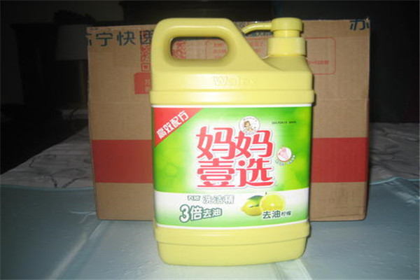 用洗洁精洗头发会怎样 可以用洗洁精来洗头发吗201 / 作者:UFO爱好者 / 帖子ID:83790