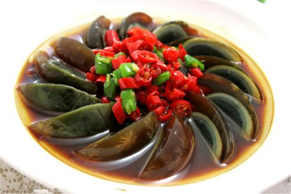 皮蛋菠菜一起吃会怎样 皮蛋不能和哪些食物一起吃257 / 作者:UFO爱好者 / 帖子ID:83926