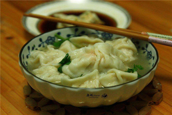 吃饺子为什么要蘸醋 吃饺子蘸醋的优点有哪些733 / 作者:UFO爱好者 / 帖子ID:83571
