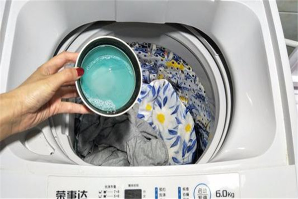 洗衣服不掏兜的后果是什么 洗衣服时候要注意什么61 / 作者:UFO爱好者 / 帖子ID:83361