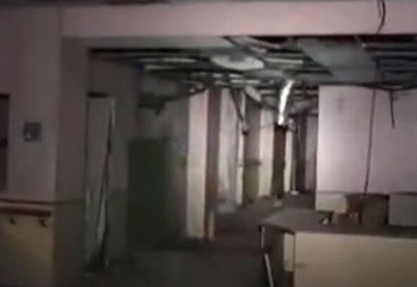 台湾探险主播去医院探险 惊现只有上半截的上吊尸体（慎入）162 / 作者:UFO爱好者 / 帖子ID:101400