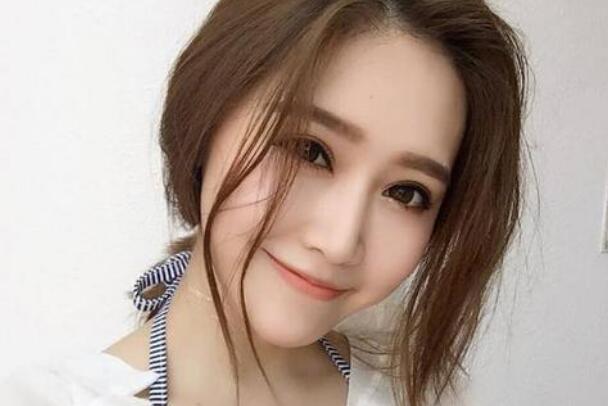 杜蕾斯女孩陈玟予全套图 动作性感妖娆引人遐想341 / 作者:UFO爱好者 / 帖子ID:105689