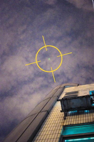 (图)UFO射灯流星?昨晚株洲夜空惊现神秘飞行物3 / 作者:UFO爱好者 / 帖子ID:90452 (图)UFO射灯流星?昨晚株洲夜空惊现神秘飞行物3 / 作者:UFO爱好者 / 帖子ID:90452