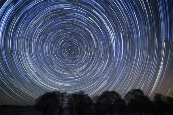 牧夫空洞战争痕迹庞大 但看不到任何行星(形似无光巨洞)910 / 作者:UFO爱好者 / 帖子ID:97585