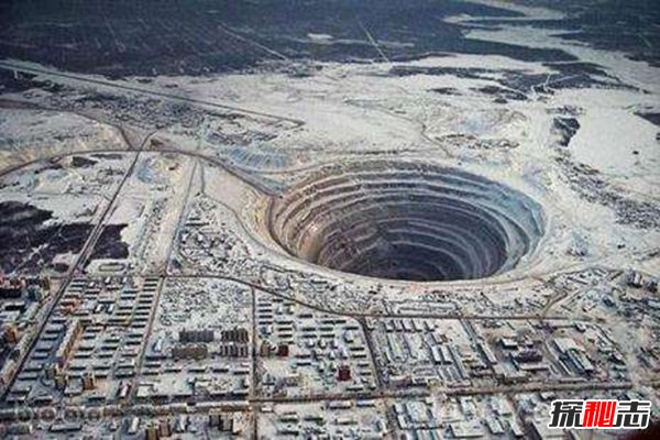 人类为什么不能挖到地球中心？人类挖出最深坑(12263米)131 / 作者:UFO爱好者 / 帖子ID:87810