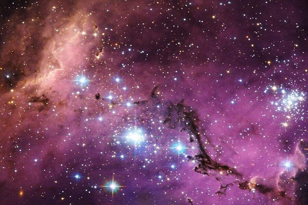 河外星系有哪些?银河系之外观测到10亿个(麦哲伦最近)240 / 作者:UFO爱好者 / 帖子ID:83059
