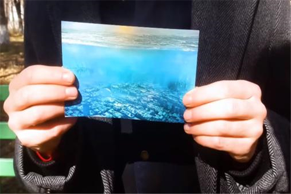 男子自称到过5000年，拍摄到海底城市图片(人进化到极致)110 / 作者:UFO爱好者 / 帖子ID:103695