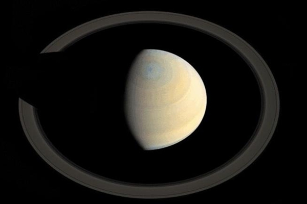 土星环正在消失，却发现大量修补土星环的外星飞船348 / 作者:UFO爱好者 / 帖子ID:82371