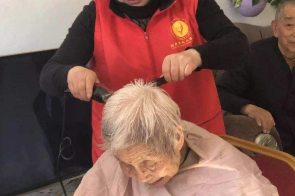 春节为什么不能剪头发？正月里不能剃头（思旧谐音死舅）478 / 作者:UFO爱好者 / 帖子ID:74848