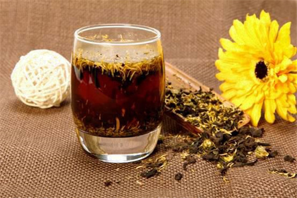 普洱茶能和菊花一起泡吗 有清热解暑的功效(适合降火)761 / 作者:UFO爱好者 / 帖子ID:89850