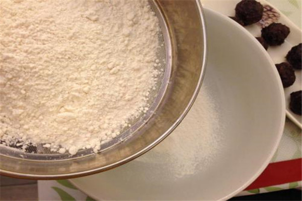 过期面粉没开封能吃吗 面粉的保质期一般多久532 / 作者:UFO爱好者 / 帖子ID:89740