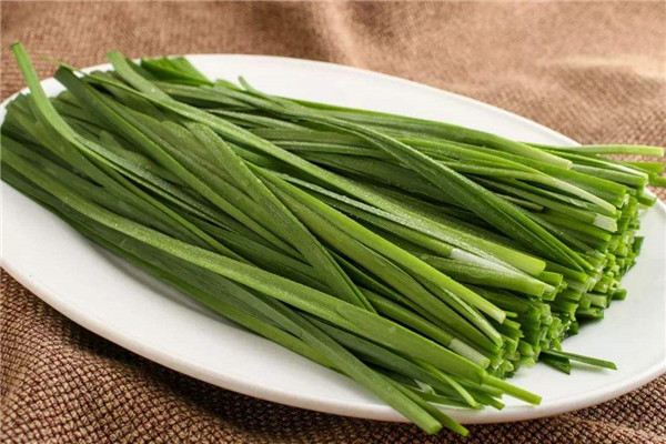韭菜鸡肉能一起吃吗 能，同食具有药用价值（滋养身体）491 / 作者:UFO爱好者 / 帖子ID:89630