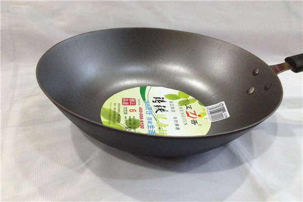 怎么看铁锅有无涂层 有涂层的铁锅有危害吗401 / 作者:UFO爱好者 / 帖子ID:89476