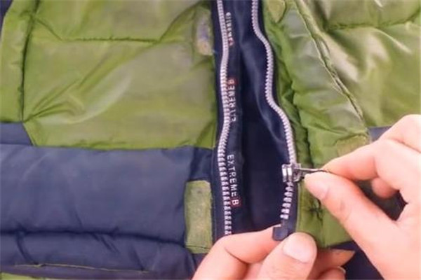 衣服拉链头掉了怎么办 修复拉链头的注意事项981 / 作者:UFO爱好者 / 帖子ID:89385
