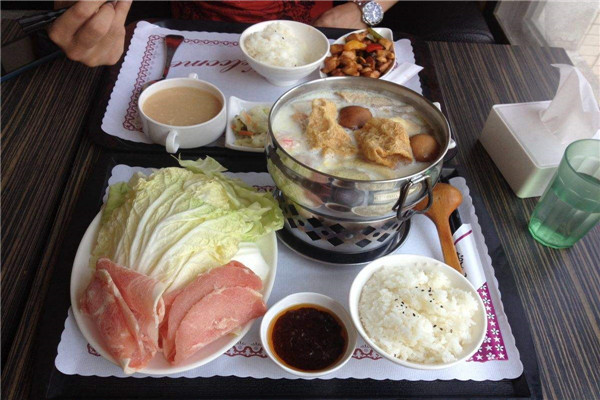 火锅可以加牛奶吗 牛奶火锅的味道怎么样(别有风味)562 / 作者:UFO爱好者 / 帖子ID:89531