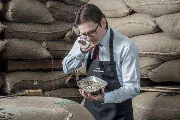 世界上最贵的舌头:身价高达1个亿(一个味蕾值8千多)640 / 作者:UFO爱好者 / 帖子ID:94376