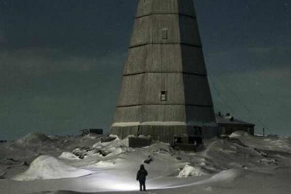 世界上最孤独的人:气象站工作13年(数百公里仅他一人)254 / 作者:UFO爱好者 / 帖子ID:94222