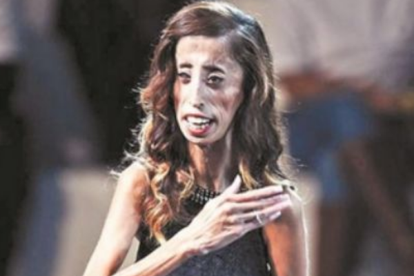 关于女人的20个世界之最:个个奇葩(20厘米腰/4个乳房)224 / 作者:UFO爱好者 / 帖子ID:93865