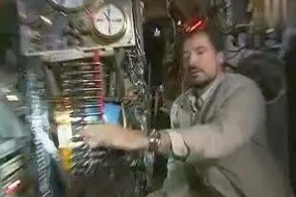 哈奇森效应是什么?电磁场导致金属变成果冻状643 / 作者:UFO爱好者 / 帖子ID:73147