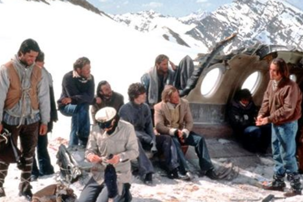 安第斯空难为什么不救援?16人依靠吃死人肉走出雪山127 / 作者:UFO爱好者 / 帖子ID:102231