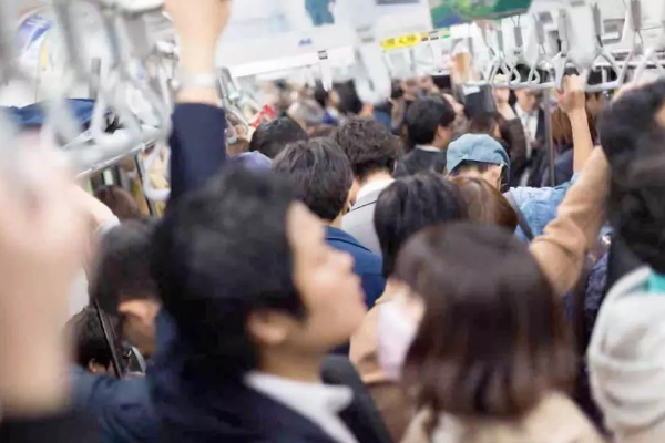 世界上人均寿命最长的国家:日本 连续20年居世界首位51 / 作者:UFO爱好者 / 帖子ID:92340