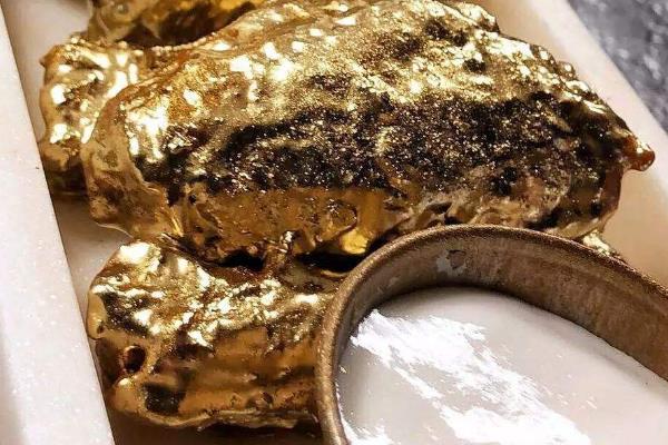 世界上最贵的墨西哥卷:比普通饼贵5万倍(撒24k金箔)145 / 作者:UFO爱好者 / 帖子ID:90709