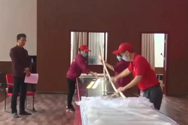 世界上最长的面条:光面粉就用了40公斤(全长三千米)169 / 作者:UFO爱好者 / 帖子ID:90653