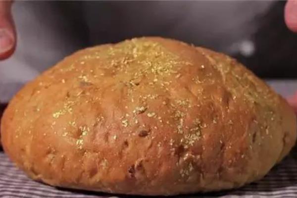 世界上最贵的面包:足足有250毫克金粉(每个价值903元)928 / 作者:UFO爱好者 / 帖子ID:90532
