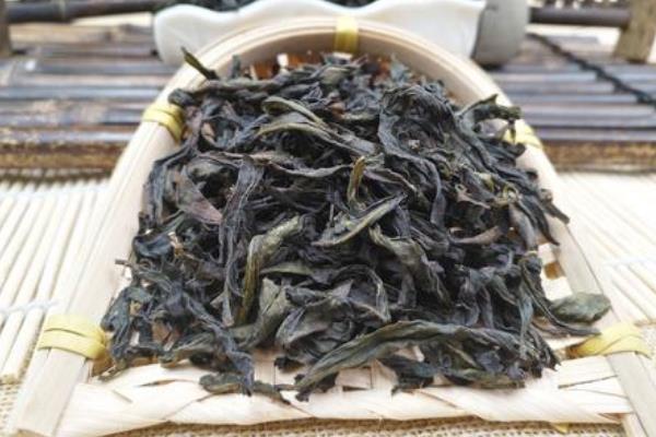 世界上最贵的茶叶:每公斤价值1040万元(全球仅三棵茶树)819 / 作者:UFO爱好者 / 帖子ID:90517