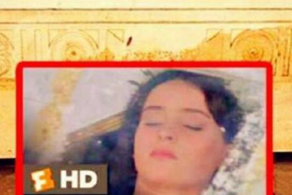 南极发现8亿年前女孩?竟是白雪公主剧照伪造(假的不行)43 / 作者:UFO爱好者 / 帖子ID:101044