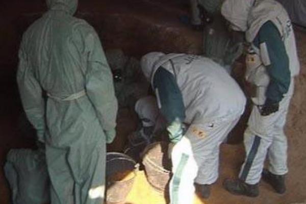 齐齐哈尔8·4毒气事件:施工挖出五个金属罐(44人染毒气)13 / 作者:UFO爱好者 / 帖子ID:100812
