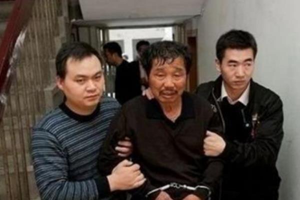 合肥碎尸案:垃圾桶惊现多具尸块(图谋不轨未遂杀人)25 / 作者:UFO爱好者 / 帖子ID:100750