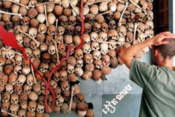 红色高棉大屠杀:左倾政策导致三百万人死亡(骷髅堆成山)827 / 作者:UFO爱好者 / 帖子ID:100748